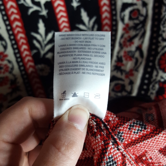 NWT Chelsea & Violet super soft printed knit dress - Picture 8 of 8